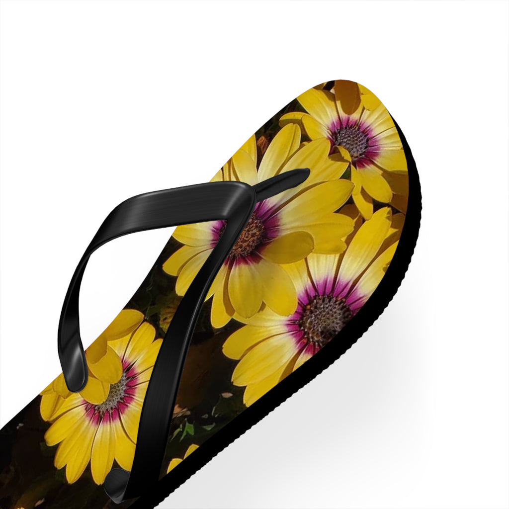 Chanclas amarillas con margaritas - Sandalias florales de playa