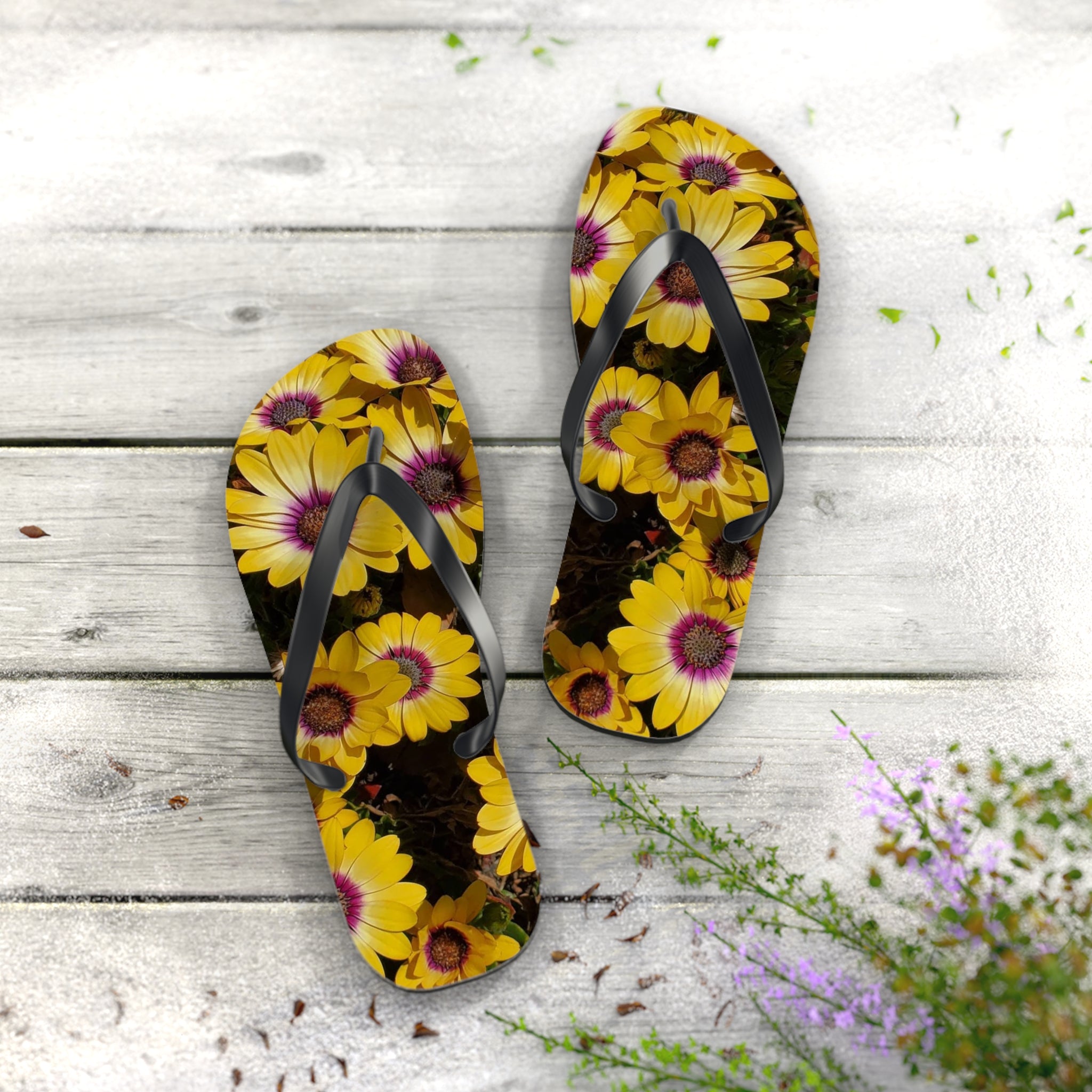 Yellow Daisy Inverted Pattern Flip Flops — Floral Beach Sandals