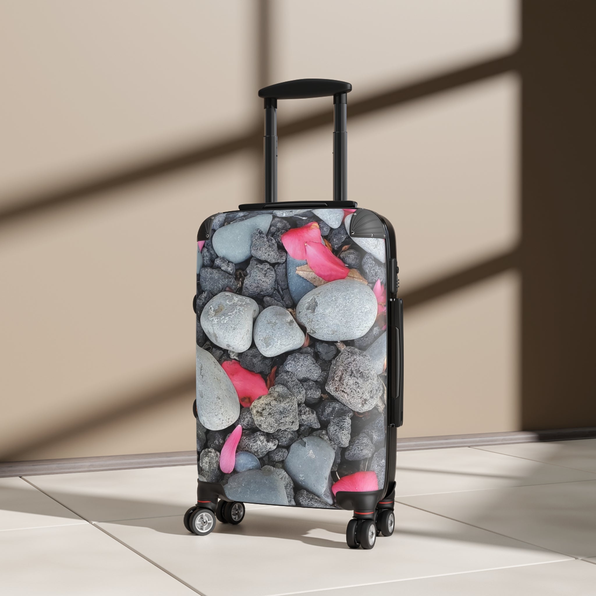 Maleta de cabina Pebble & Pink Petals — Equipaje de playa floral